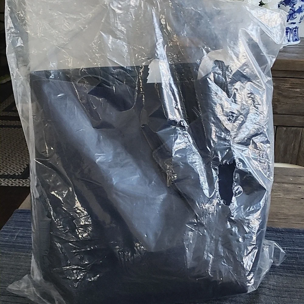 GAP Navy Vegan Suede Bucket Bag